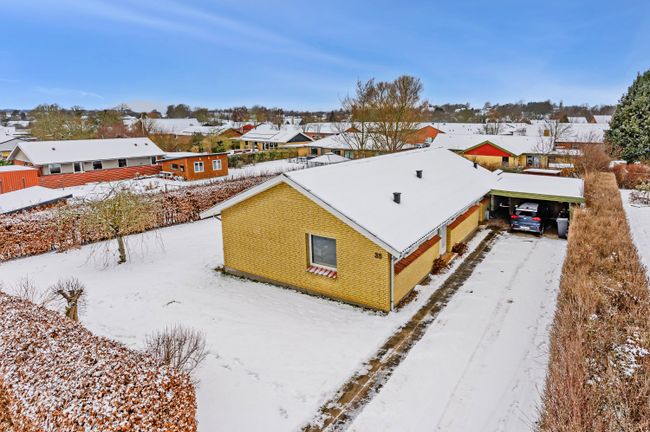 Enggårdsvej 35,  Ubby Villa